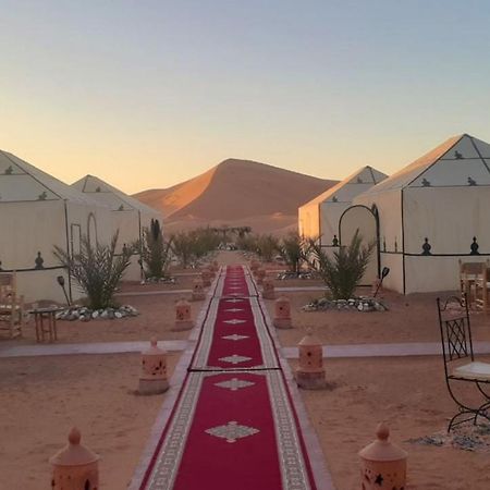 Hotel Berber Soul Luxury Camp à Merzouga Extérieur photo